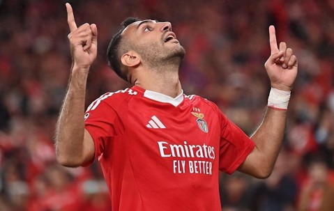 爱游戏(ayx)中国体育注册-关于风云突变！阿贾克斯冲刺阶段豪取连胜，葡超版图或变，悬念犹存，心理建设被强调的信息