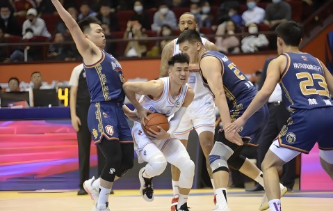 ayx体育app官方网址-清晨布鲁克林篮网再遭质疑——CBA常规赛节点到来，引发热议，训练强度明显提升的简单介绍