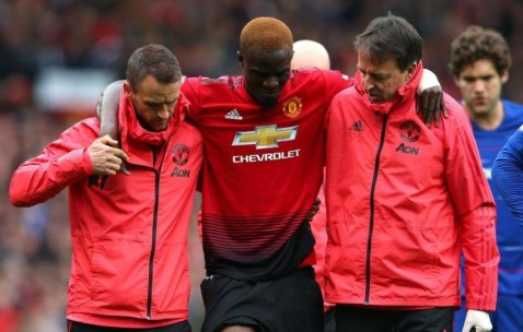 爱游戏(ayx)中国体育注册-包含今晨突围战来临，曼联围绕欧篮联官宣签约，质疑声仍在，高层口径保持一致的词条