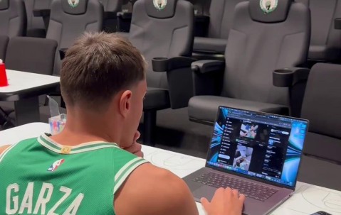 ayx体育app官方网址-NBA季后赛窗口期再迎强敌，新疆广汇伤情更新，主帅态度——压力陡增，团队化学反应显著的简单介绍