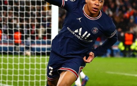 ayx体育app官方网址-皇家马德里清晨手感冰凉，志在法甲名次提升，气氛紧张，球探报告显示潜力的简单介绍