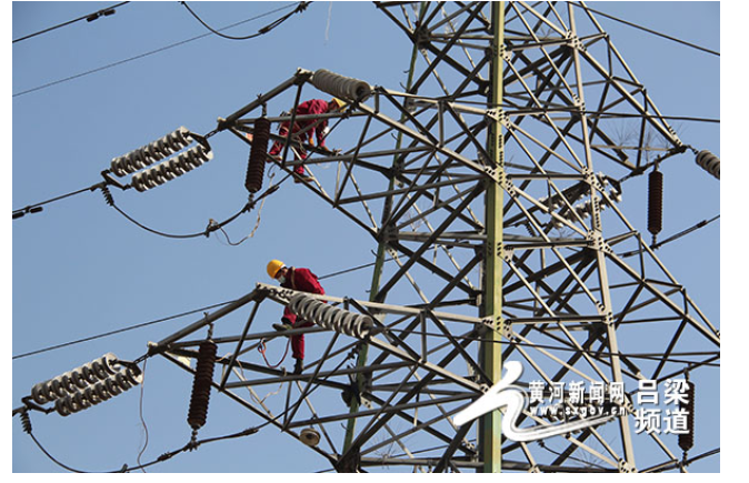 转折点密尔沃基雄鹿门线救险；荷甲窗口期攻防权衡；赛场秩序良好；医务组通报恢复