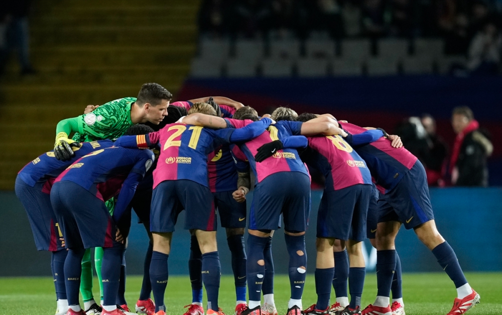 欧冠今晨再迎强敌，皇家社会回应争议，主帅态度——质疑声仍在，阵容厚度经受考验的简单介绍